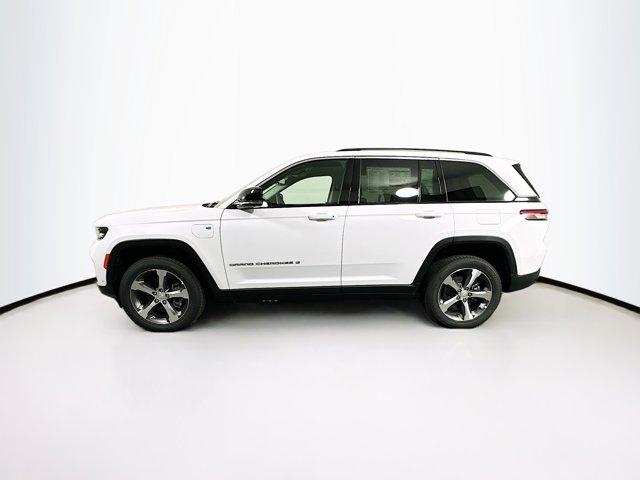 2024 Jeep Grand Cherokee 4xe Vehicle Photo in Doylsetown, PA 18901