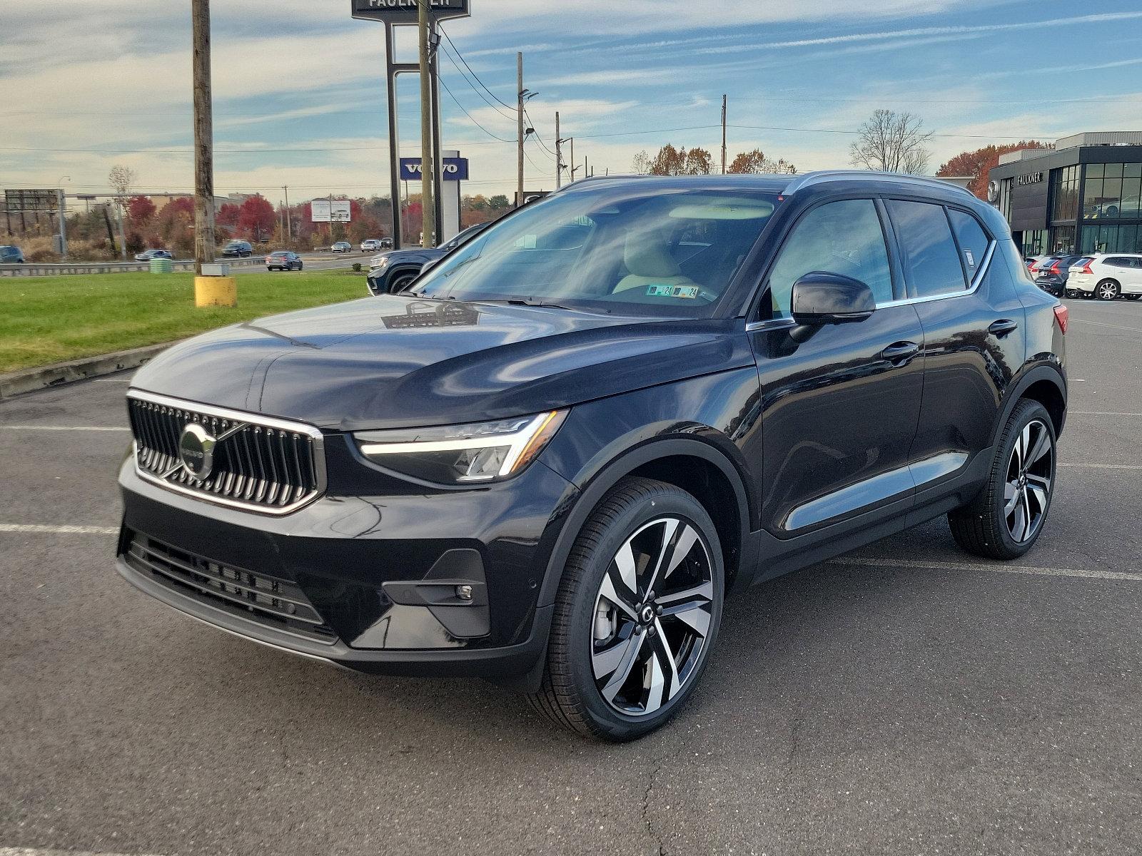 2024 Volvo XC40 Vehicle Photo in Trevose, PA 19053