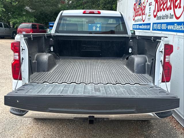 2023 Chevrolet Silverado 1500 Vehicle Photo in DUNN, NC 28334-8900