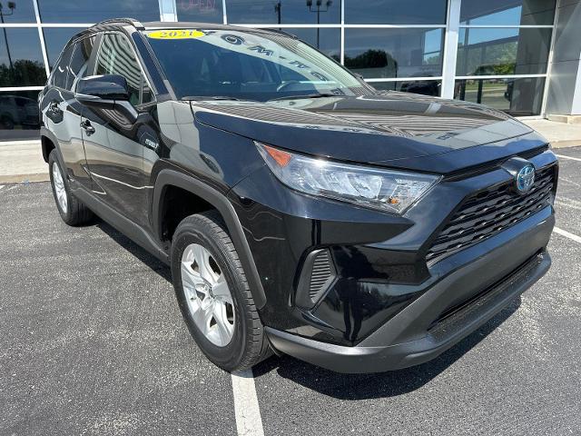 Used 2021 Toyota RAV4 LE with VIN 2T3M6RFV7MW010615 for sale in Kansas City