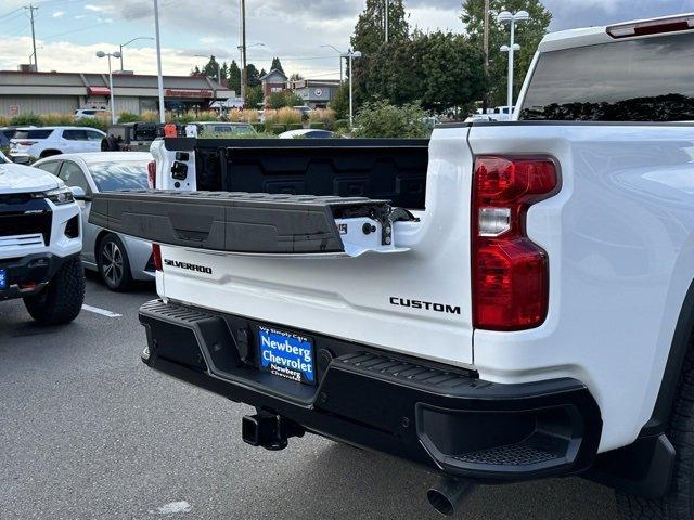 2024 Chevrolet Silverado 2500 HD Vehicle Photo in NEWBERG, OR 97132-1927