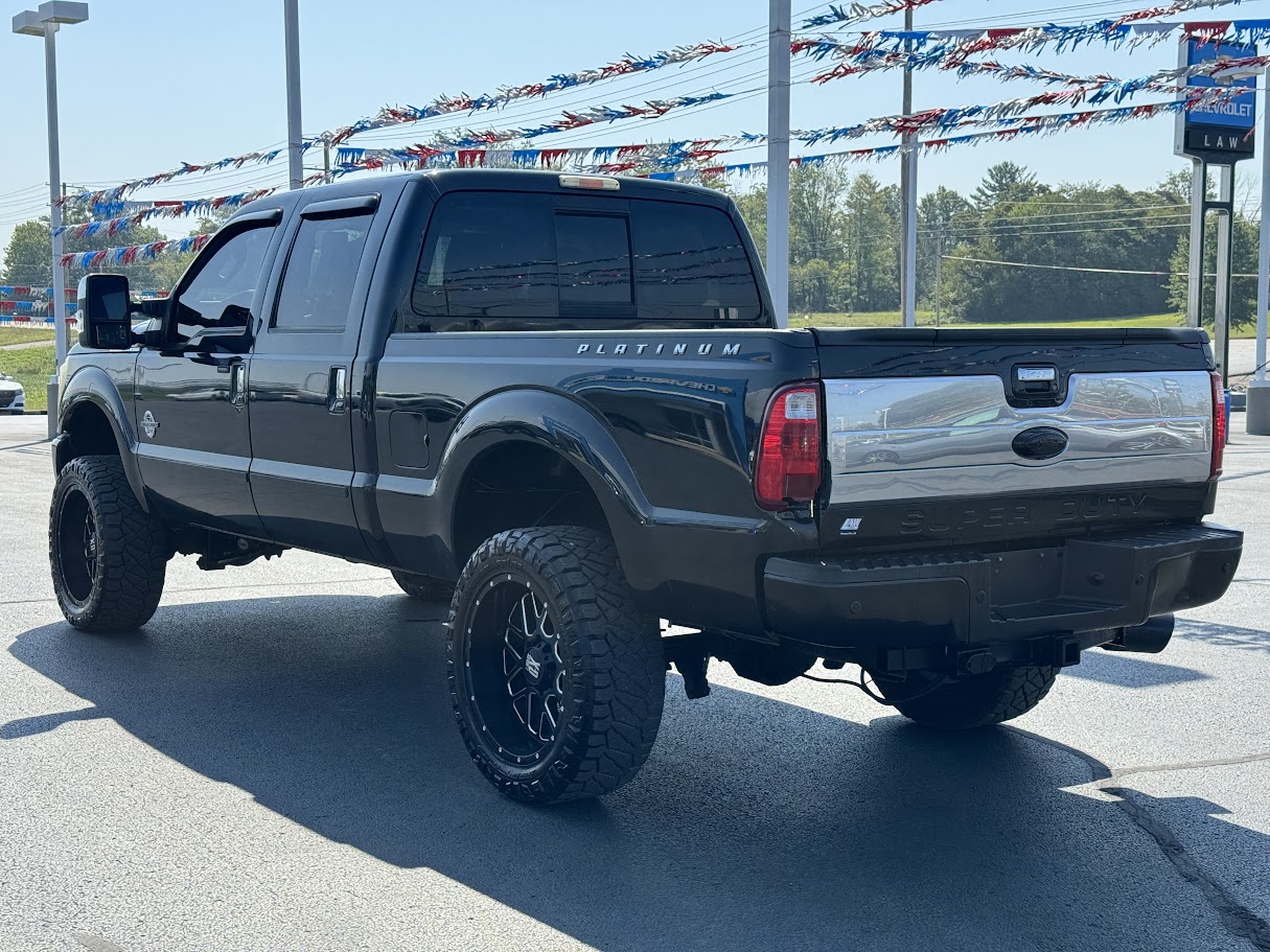 2015 Ford Super Duty F-250 SRW Vehicle Photo in BOONVILLE, IN 47601-9633