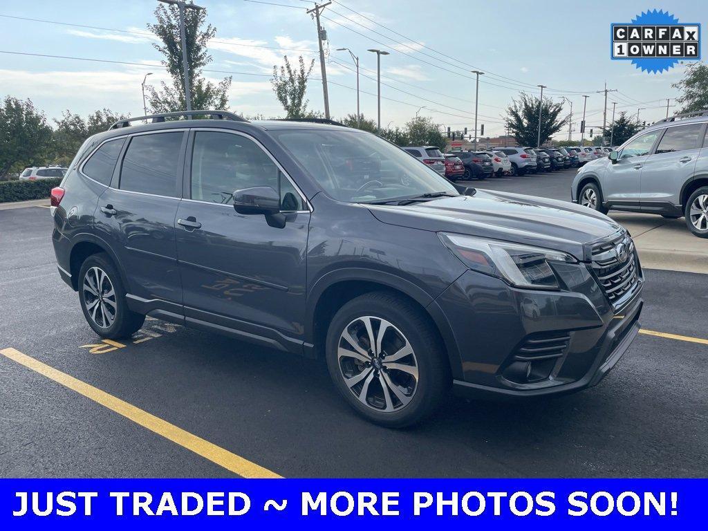 2022 Subaru Forester Vehicle Photo in Saint Charles, IL 60174