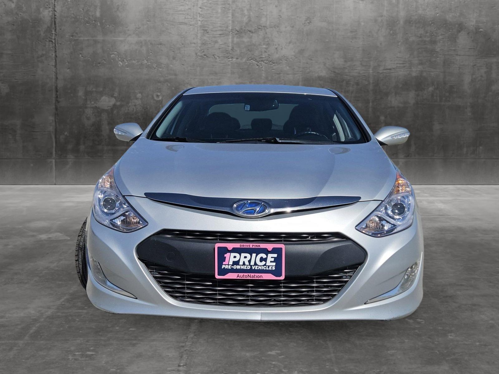 2013 Hyundai Sonata Hybrid Vehicle Photo in NORTH RICHLAND HILLS, TX 76180-7199