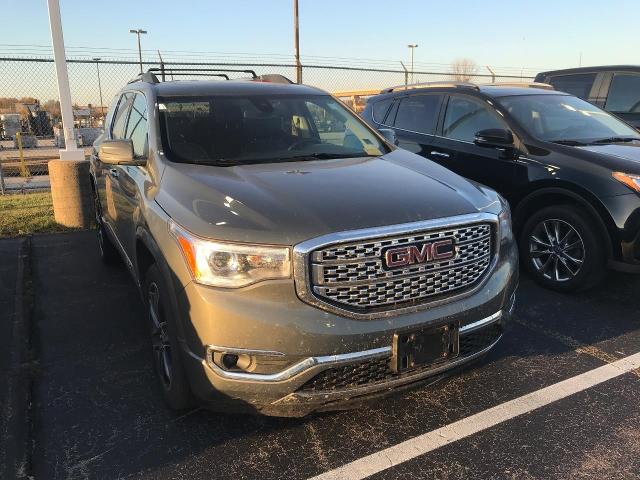 2017 GMC Acadia Vehicle Photo in GREEN BAY, WI 54303-3330