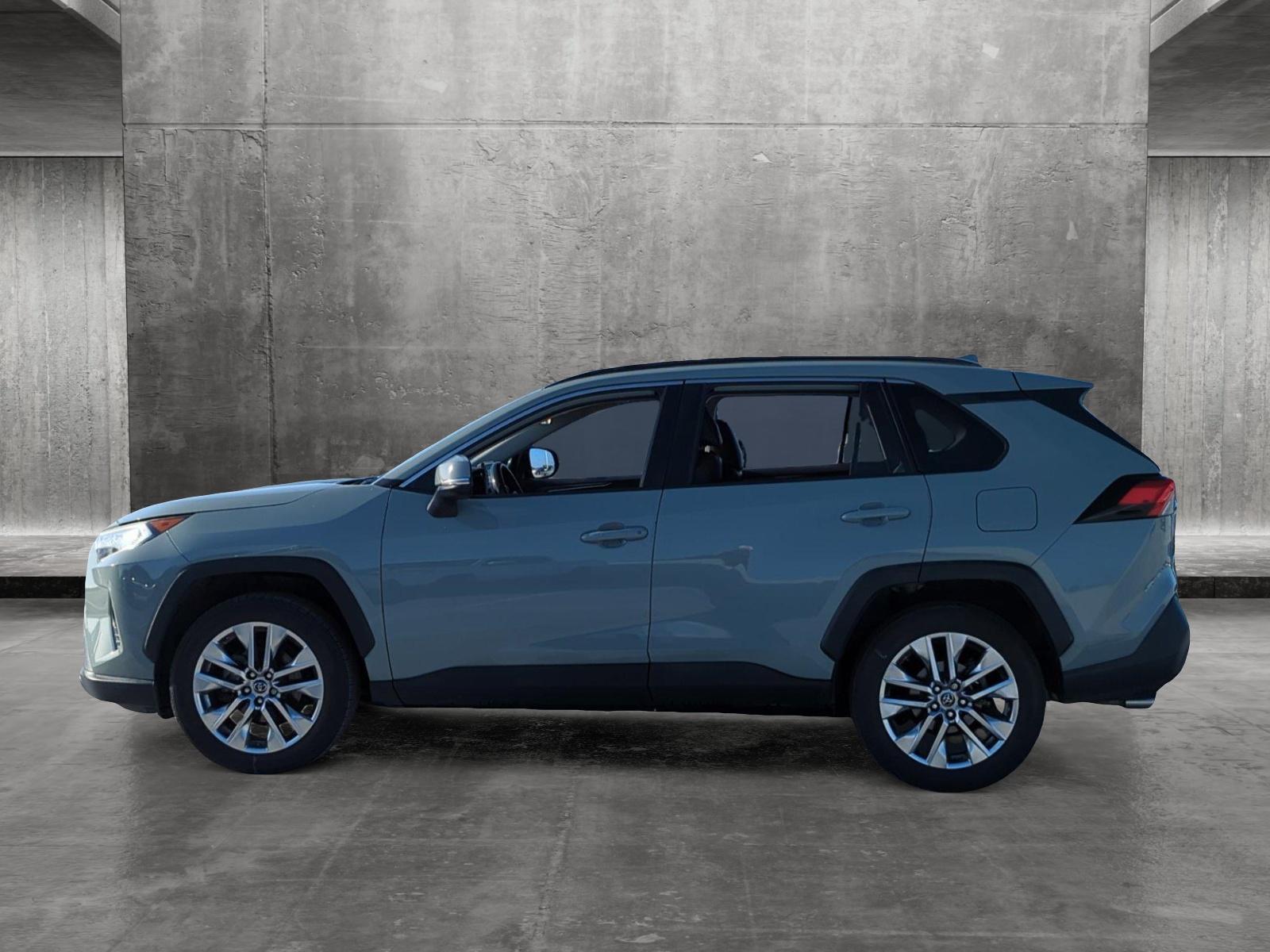 2019 Toyota RAV4 Vehicle Photo in Ft. Myers, FL 33907