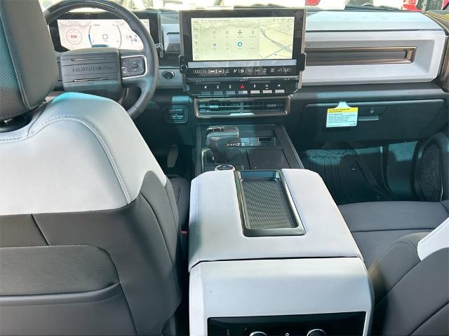 2024 GMC HUMMER EV SUV Vehicle Photo in GOODYEAR, AZ 85338-1310