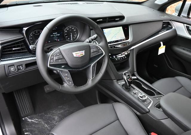 2025 Cadillac XT5 Vehicle Photo in NORWOOD, MA 02062-5222