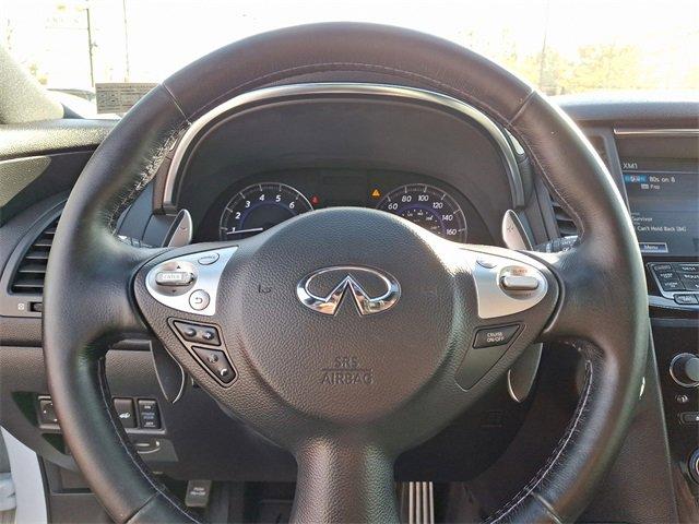 2016 INFINITI QX70 Vehicle Photo in Willow Grove, PA 19090