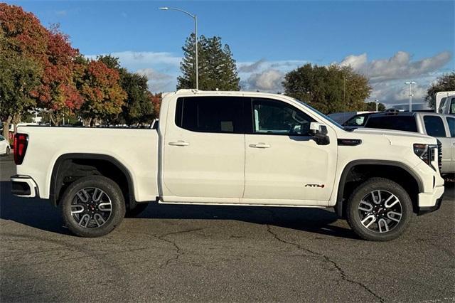 2025 GMC Sierra 1500 Vehicle Photo in ELK GROVE, CA 95757-8703