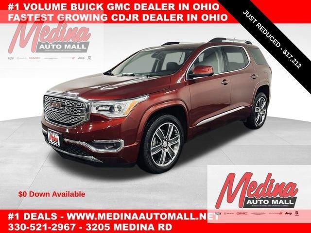 2017 GMC Acadia Vehicle Photo in MEDINA, OH 44256-9631