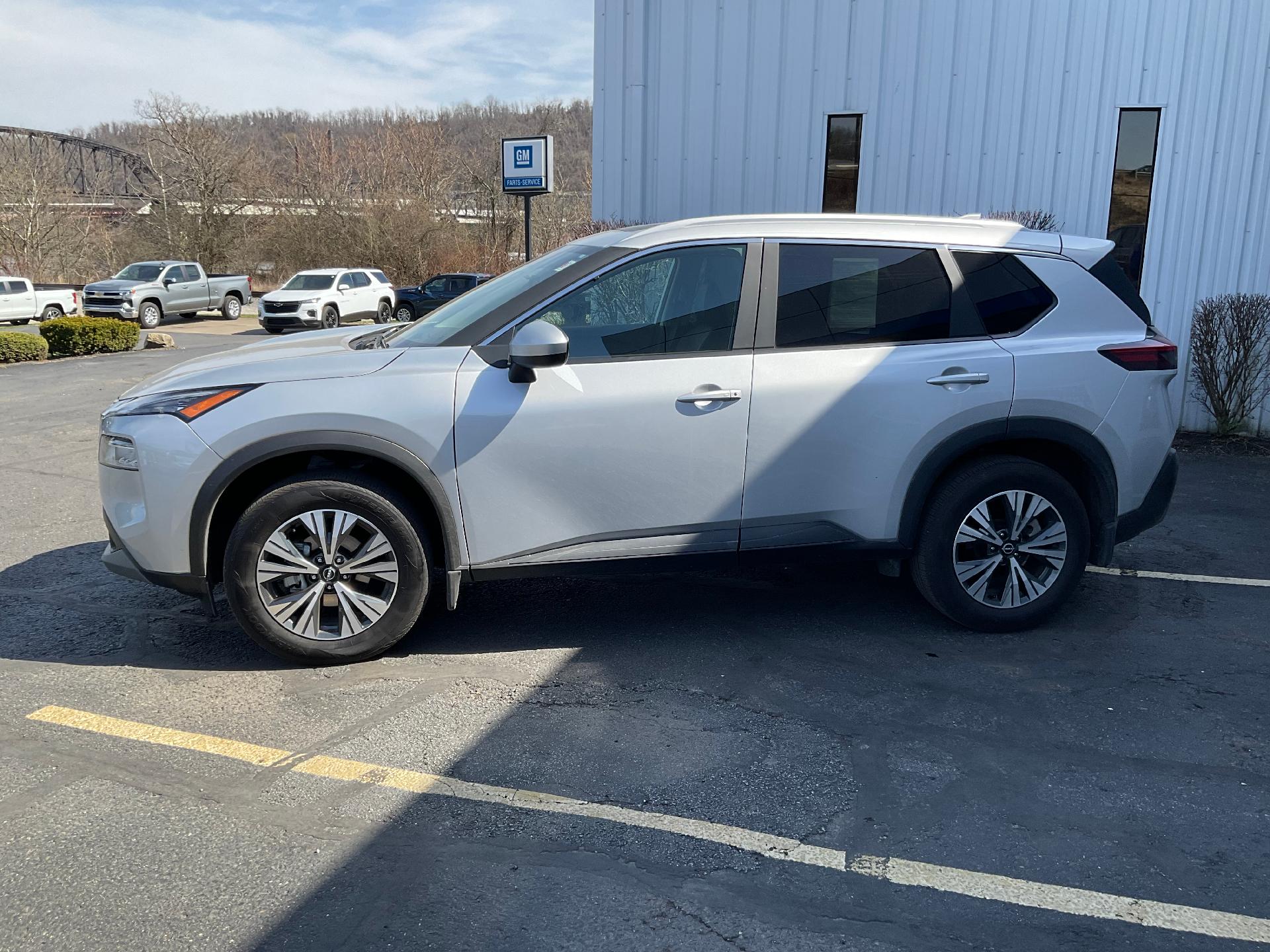 Used 2023 Nissan Rogue SV with VIN 5N1BT3BB3PC821839 for sale in Moundsville, WV