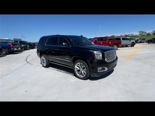 Used 2018 GMC Yukon Denali with VIN 1GKS2CKJ8JR114906 for sale in Centralia, MO