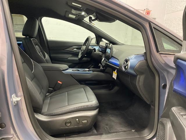 2024 Chevrolet Equinox EV Vehicle Photo in ROGERS, MN 55374-9422