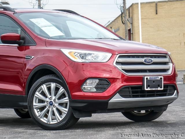 Used 2019 Ford Escape SEL with VIN 1FMCU0HD3KUA92009 for sale in Oak Lawn, IL