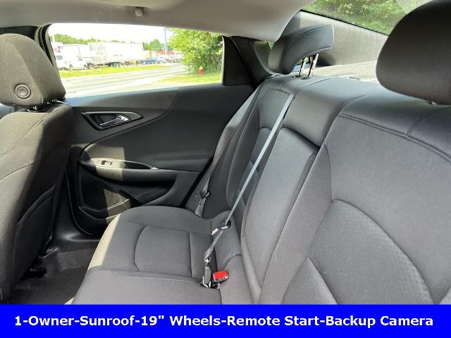 2022 Chevrolet Malibu Vehicle Photo in CHICOPEE, MA 01020-5001