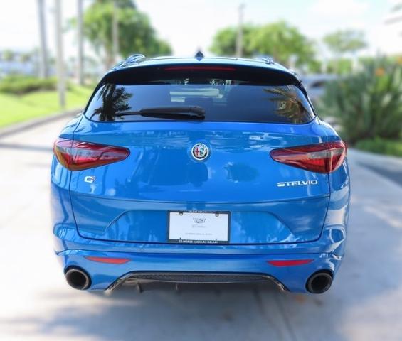 2022 Alfa Romeo Stelvio Vehicle Photo in DELRAY BEACH, FL 33483-3294