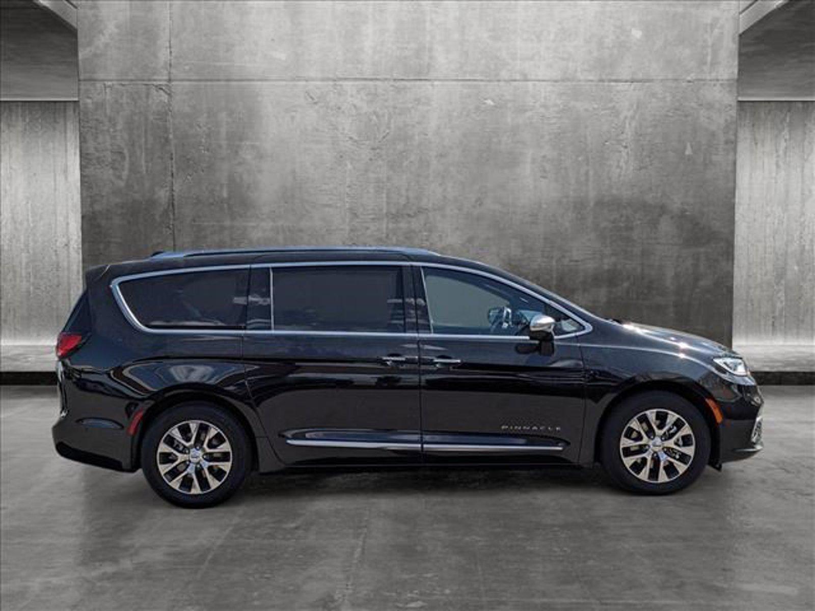 2022 Chrysler Pacifica Vehicle Photo in Ft. Myers, FL 33907