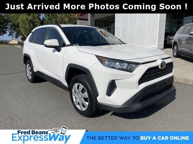 2019 Toyota RAV4 Vehicle Photo in Flemington, NJ 08822