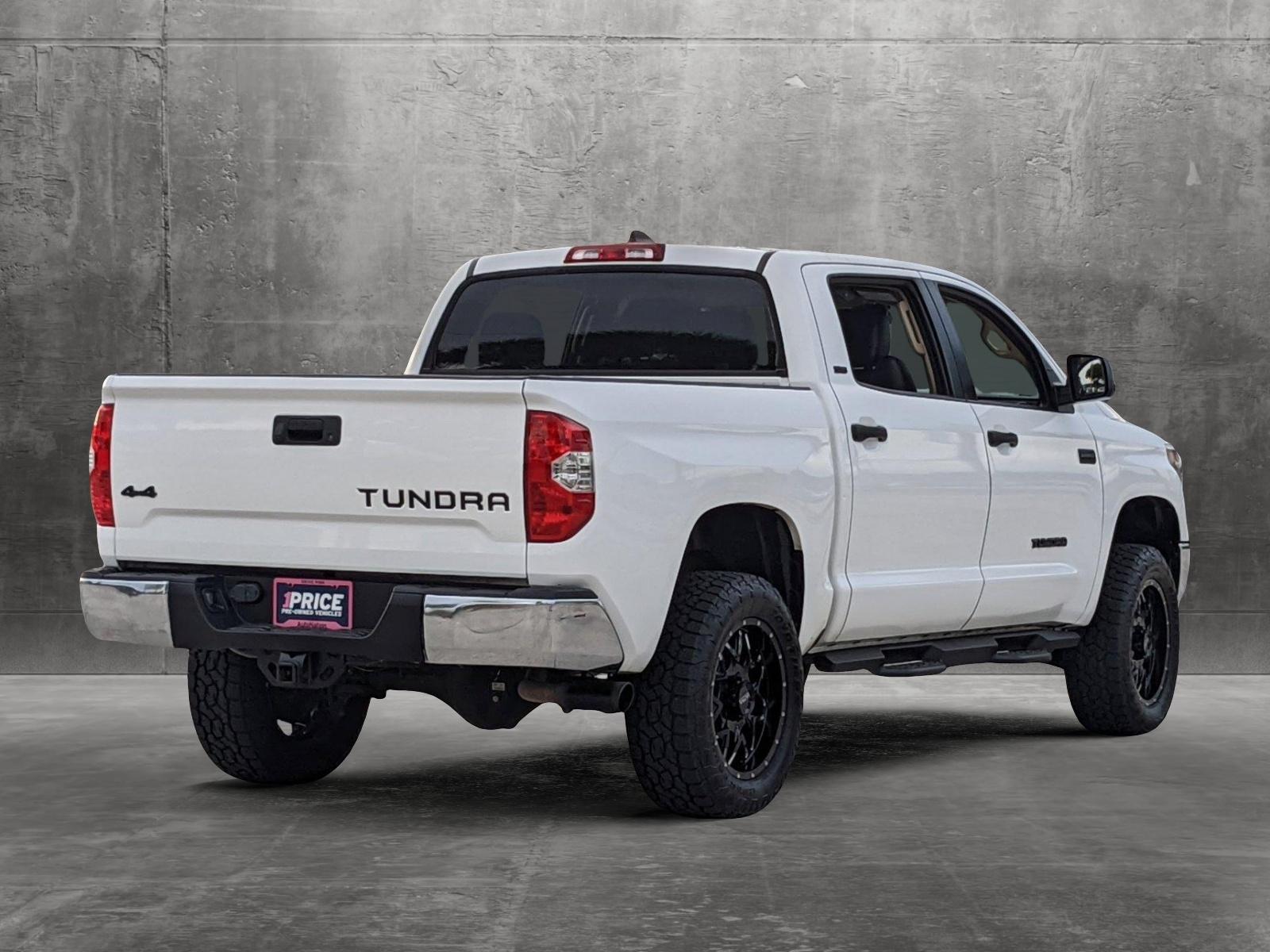 2020 Toyota Tundra 4WD Vehicle Photo in Davie, FL 33331