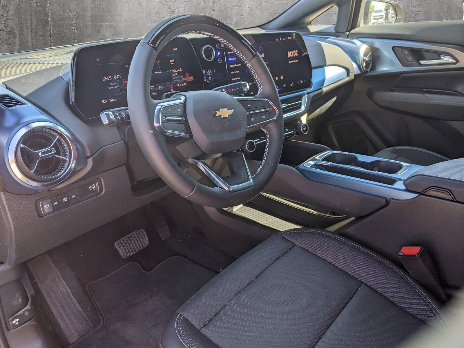 2024 Chevrolet Equinox EV Vehicle Photo in AUSTIN, TX 78759-4154