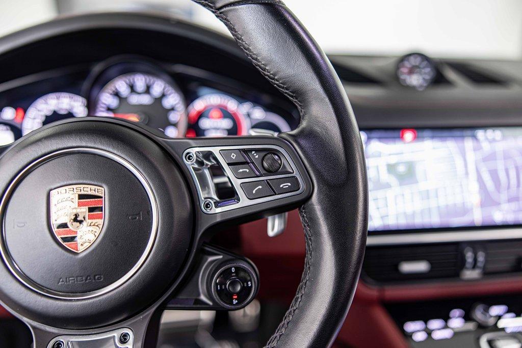 2020 Porsche Cayenne Vehicle Photo in Saint Charles, IL 60174