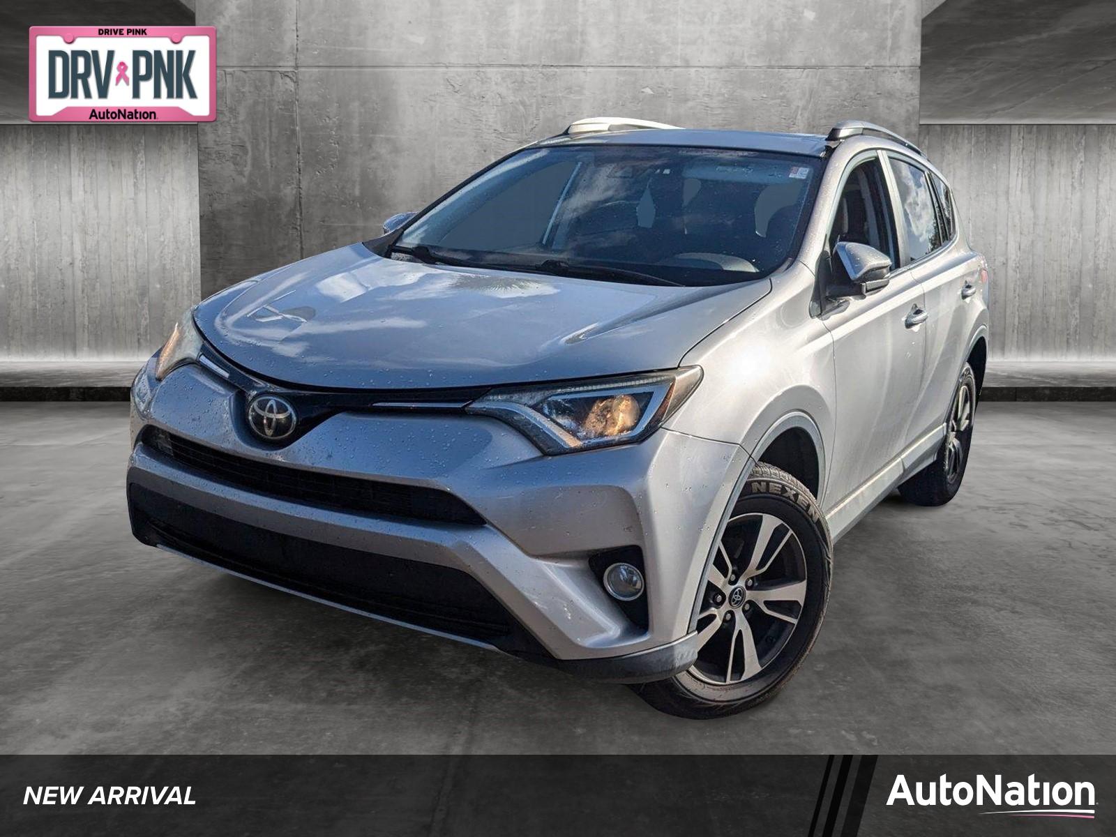 2017 Toyota RAV4 Vehicle Photo in Miami, FL 33169