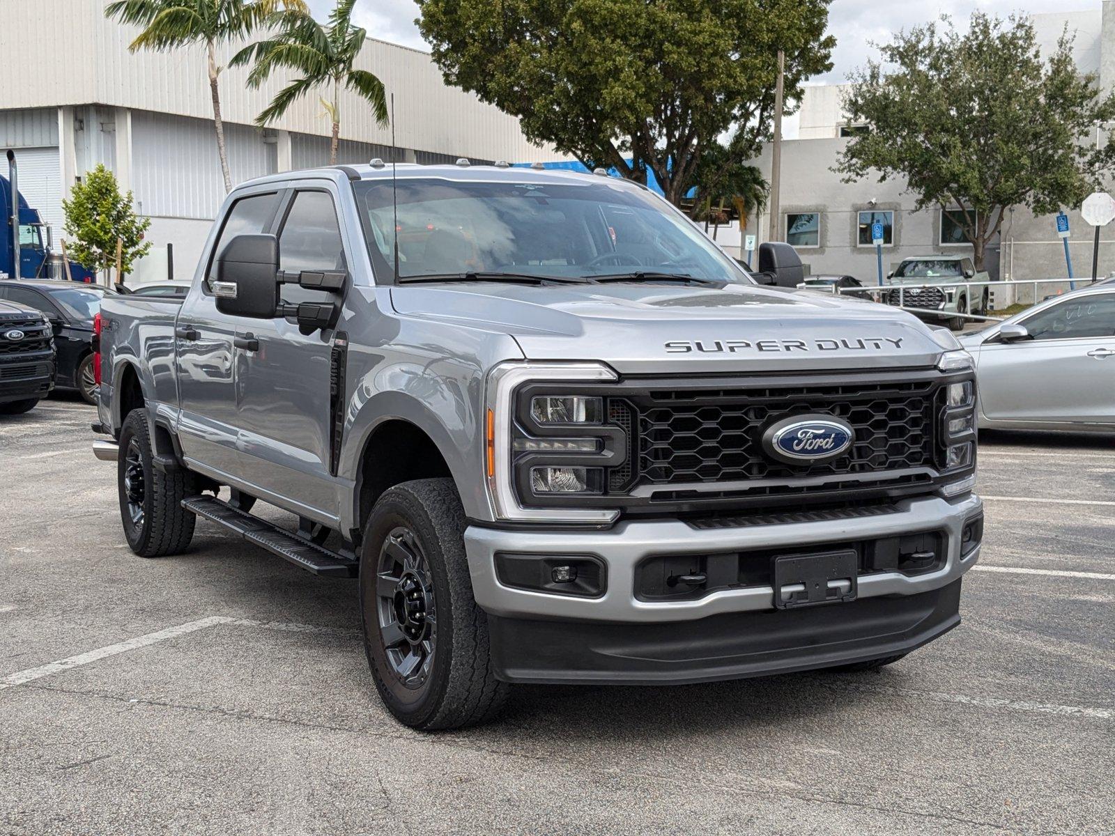 2023 Ford Super Duty F-250 SRW Vehicle Photo in Miami, FL 33015