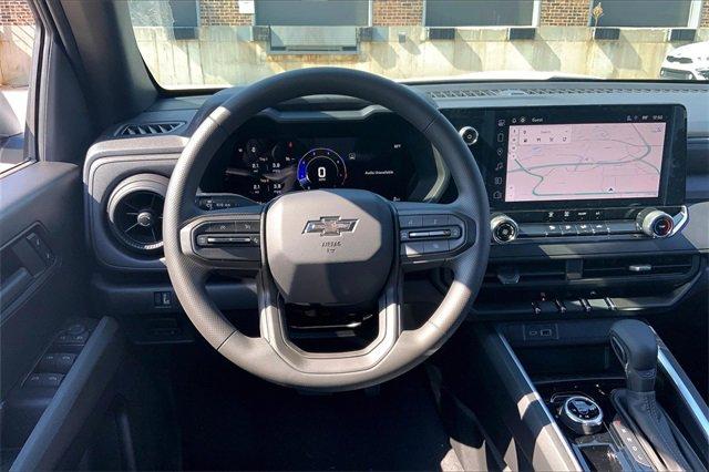 2024 Chevrolet Colorado Vehicle Photo in TOPEKA, KS 66609-0000