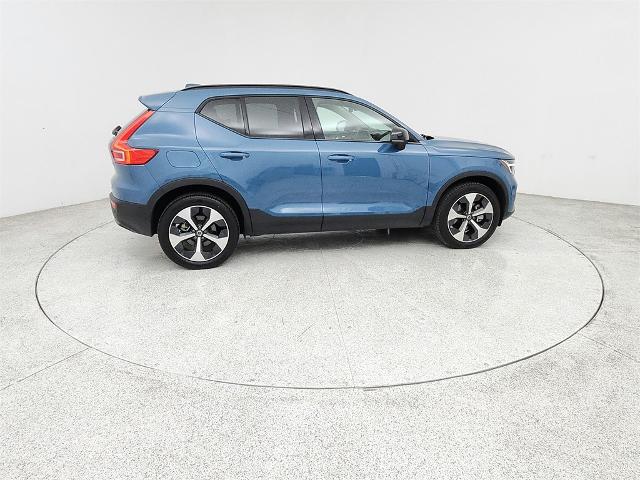 2024 Volvo XC40 Vehicle Photo in Grapevine, TX 76051