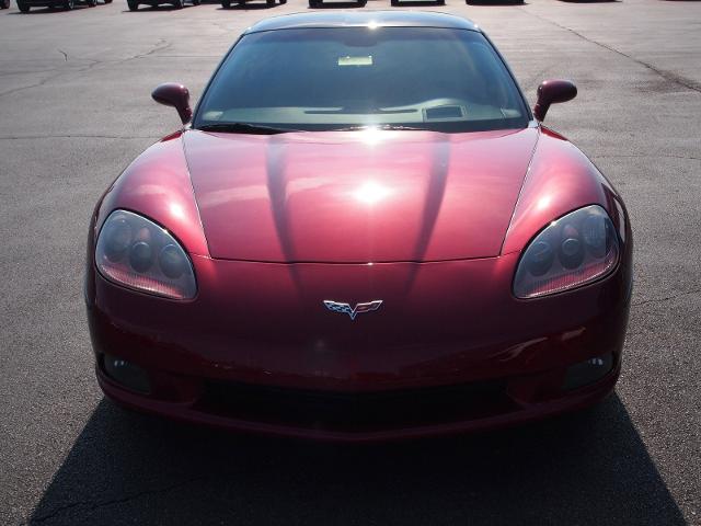 Used 2006 Chevrolet Corvette Base with VIN 1G1YY26U365118503 for sale in Madison, IN