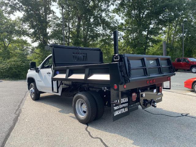 2024 Chevrolet Silverado 3500 HD CC Vehicle Photo in HUDSON, MA 01749-2782