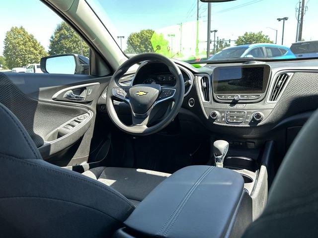 2024 Chevrolet Malibu Vehicle Photo in GREELEY, CO 80634-4125