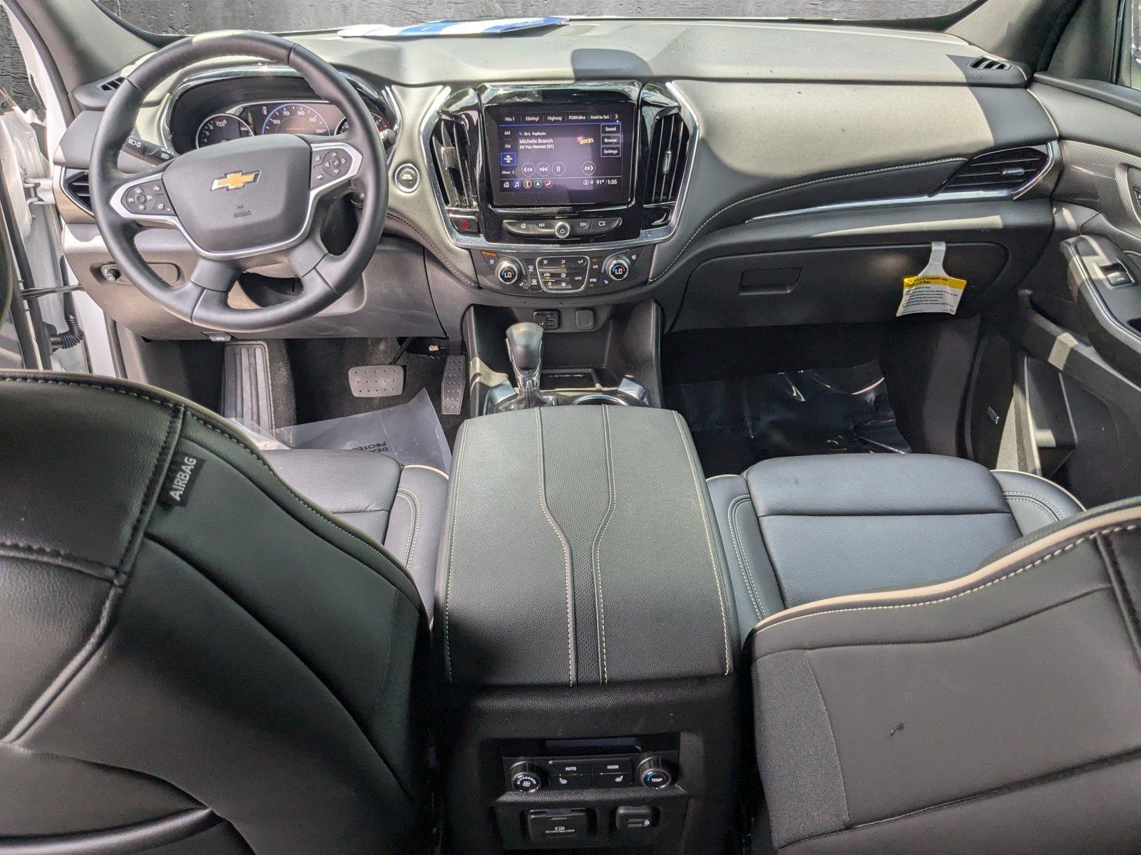 2023 Chevrolet Traverse Vehicle Photo in MIAMI, FL 33172-3015