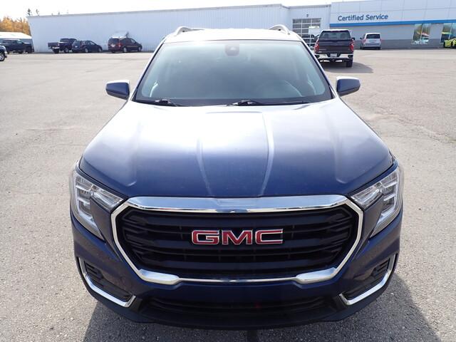 Used 2022 GMC Terrain SLE with VIN 3GKALTEVXNL135938 for sale in Sault Sainte Marie, MI