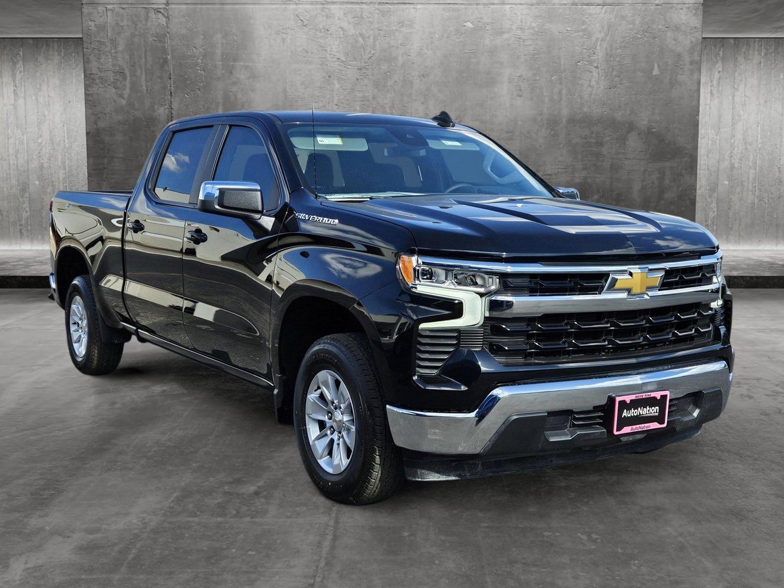 2025 Chevrolet Silverado 1500 Vehicle Photo in NORTH RICHLAND HILLS, TX 76180-7199