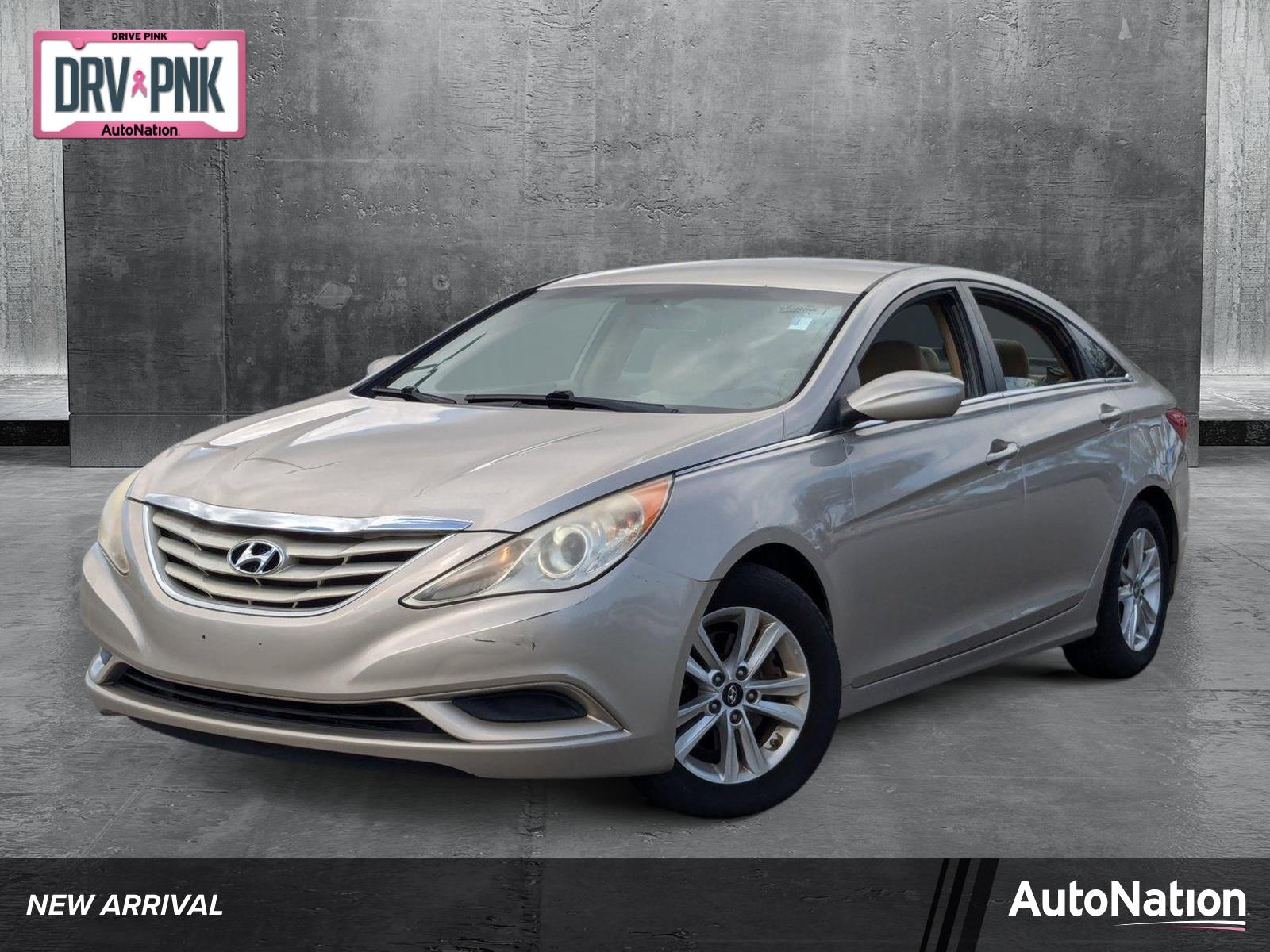 2011 Hyundai SONATA Vehicle Photo in St. Petersburg, FL 33713