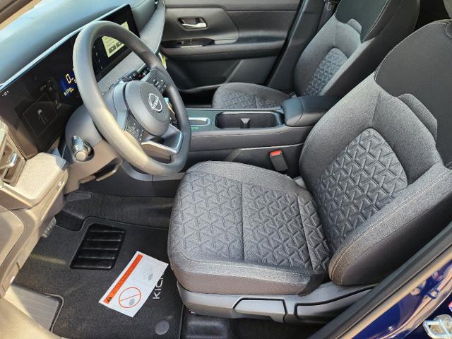 2025 Nissan Kicks Vehicle Photo in Denison, TX 75020