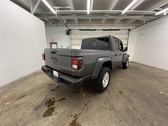 2023 Jeep Gladiator Vehicle Photo in PORTLAND, OR 97225-3518