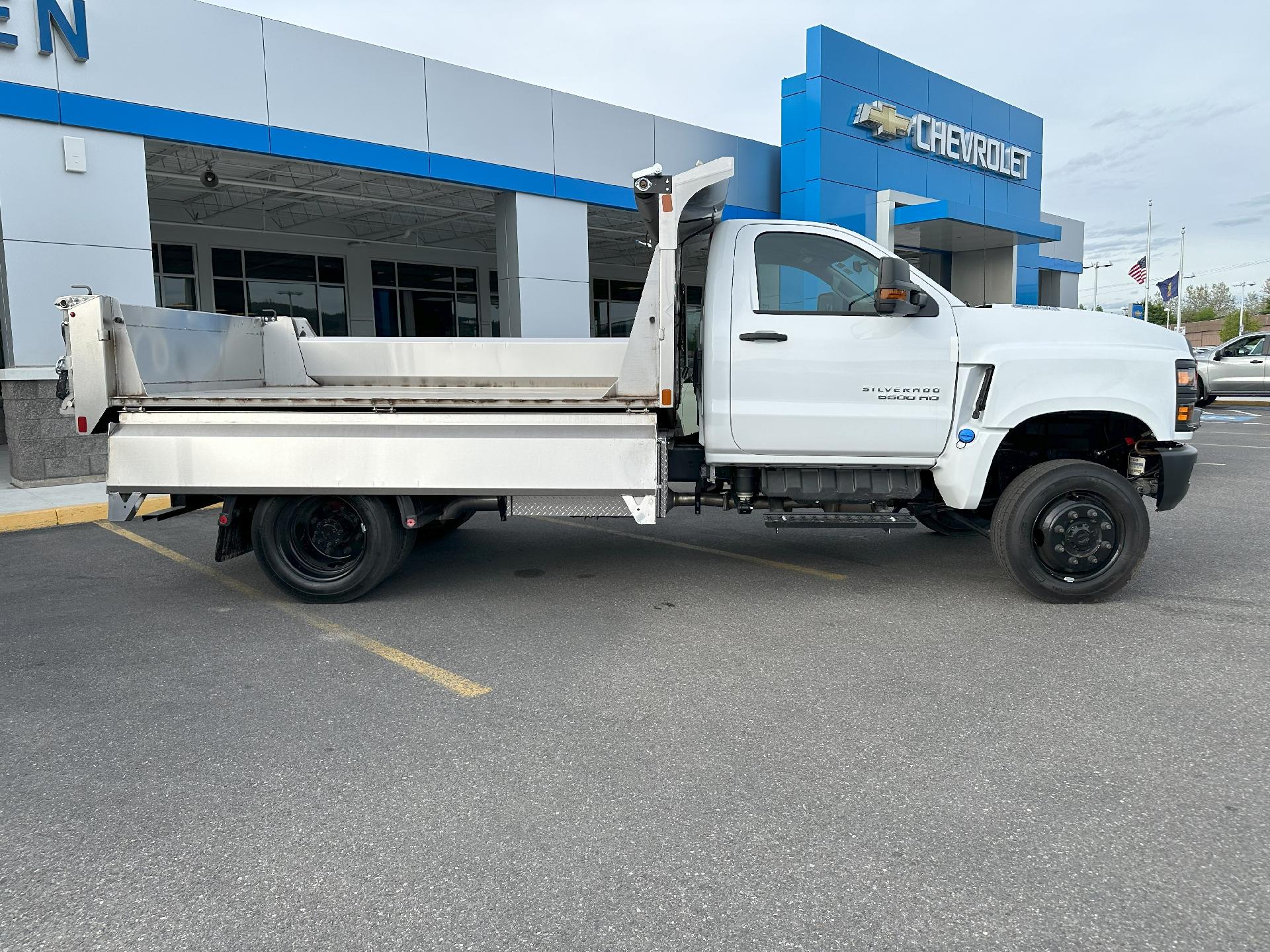 2023 Chevrolet Silverado 5500 HD Vehicle Photo in POST FALLS, ID 83854-5365