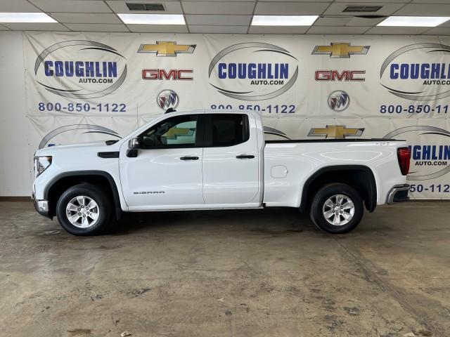 Used 2024 GMC Sierra 1500 Pro with VIN 1GTRUAEK8RZ100061 for sale in London, OH