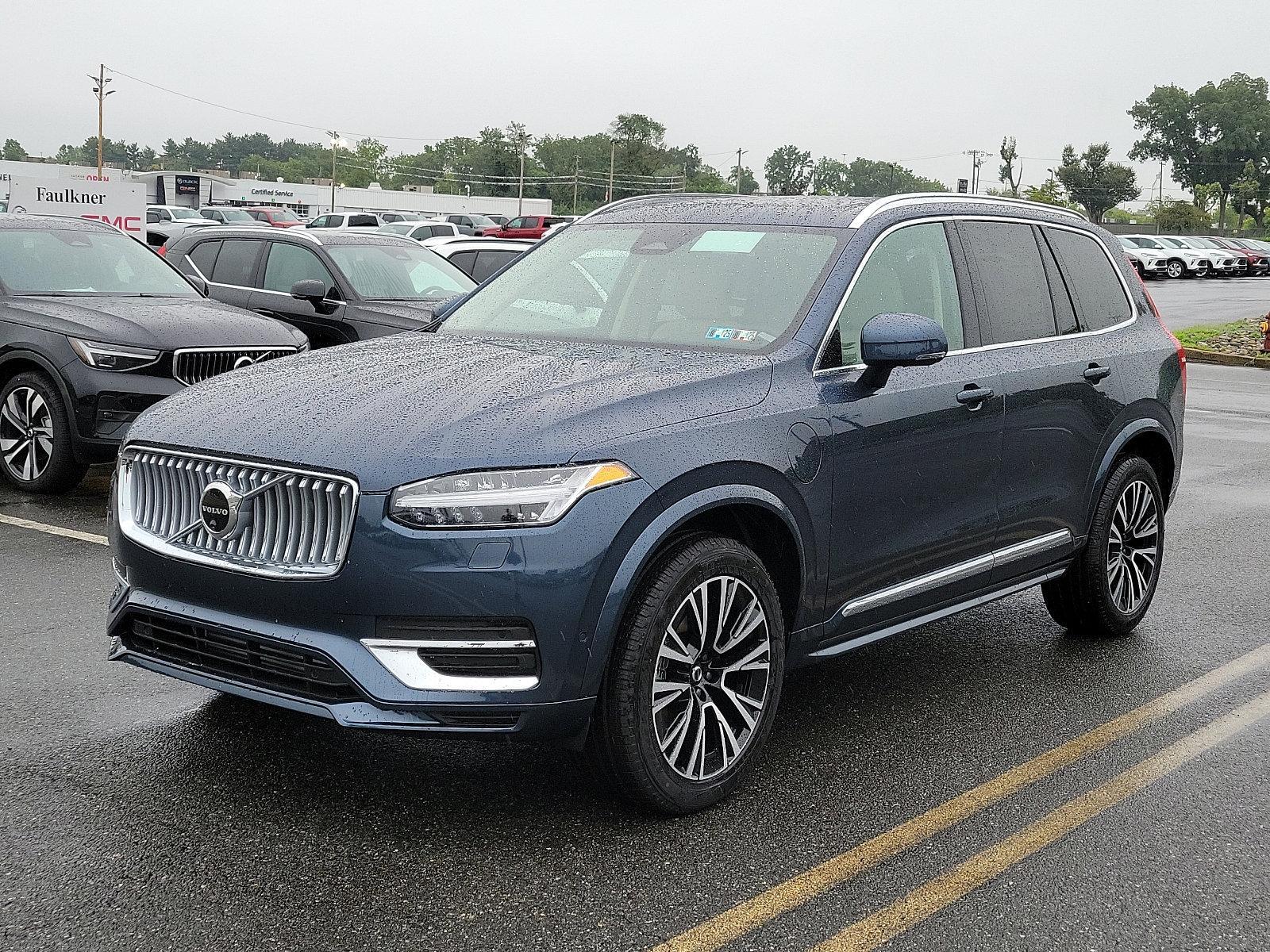 2025 Volvo XC90 Plug-In Hybrid Vehicle Photo in Trevose, PA 19053