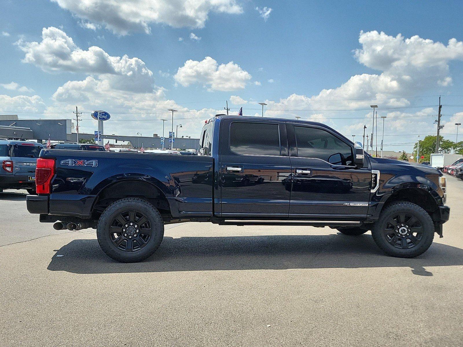 2022 Ford Super Duty F-250 SRW Vehicle Photo in Plainfield, IL 60586