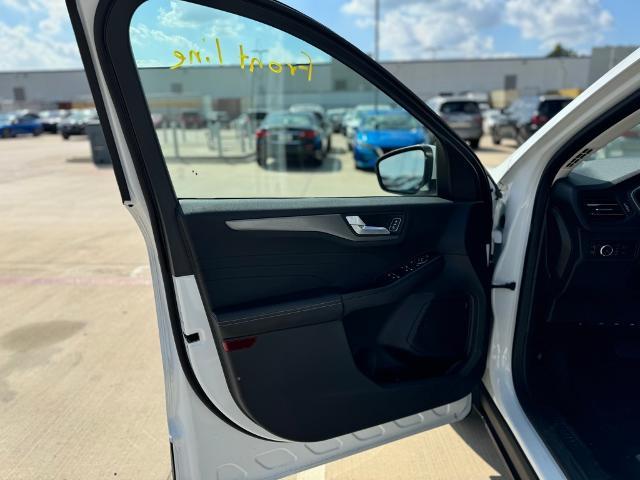 2023 Ford Escape Vehicle Photo in Grapevine, TX 76051