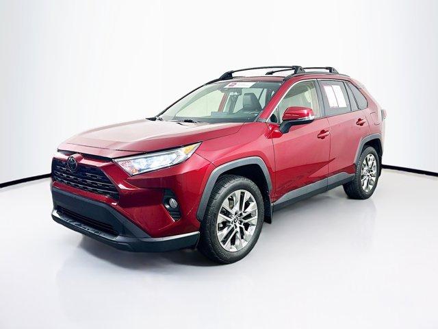 2019 Toyota RAV4 Vehicle Photo in Flemington, NJ 08822