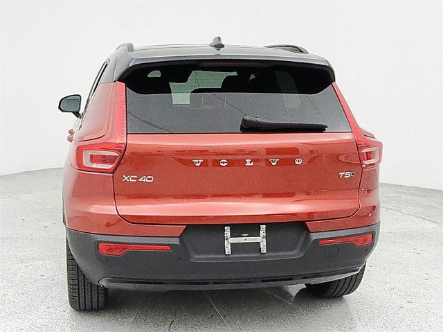 2022 Volvo XC40 Vehicle Photo in Grapevine, TX 76051