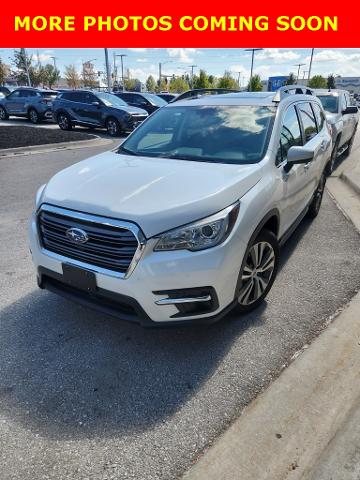 2020 Subaru Ascent Vehicle Photo in Lees Summit, MO 64086