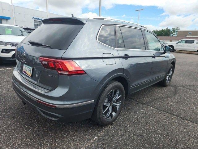 2022 Volkswagen Tiguan Vehicle Photo in SAUK CITY, WI 53583-1301