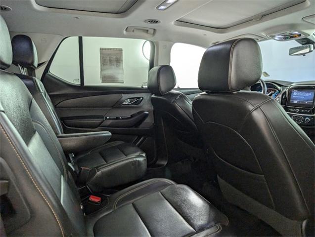 2020 Chevrolet Traverse Vehicle Photo in ENGLEWOOD, CO 80113-6708