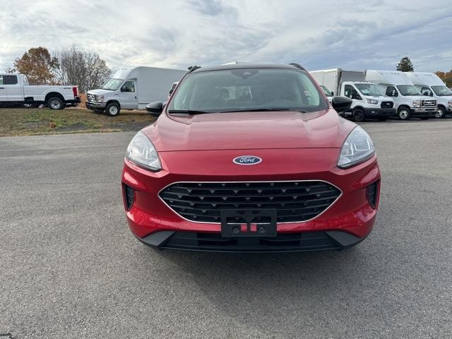 Used 2022 Ford Escape SE with VIN 1FMCU9G6XNUB65680 for sale in Webster, MA